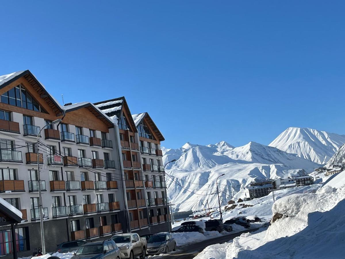 Twins Apartment Delux 2, New Гудаури Екстериор снимка